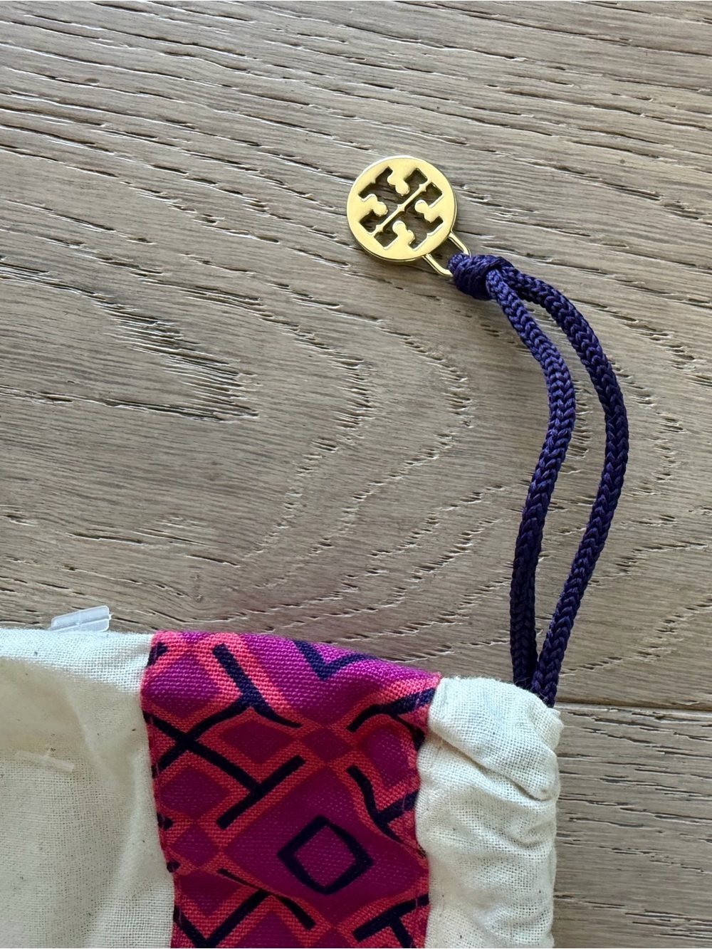 Tory Burch Cream Dust Bag with Pink Trim - Picture 3 of 4